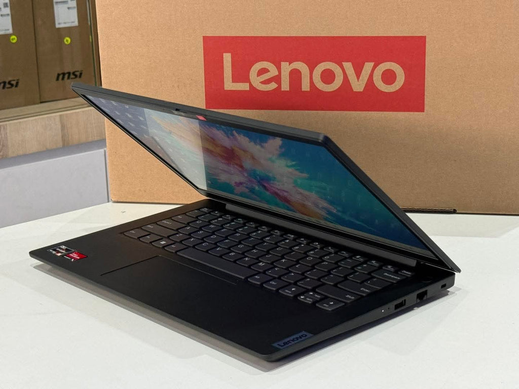 Lenovo V15 G4 2023 Neuf – Ryzen 3 – 8 Go RAM – SSD 256 Go